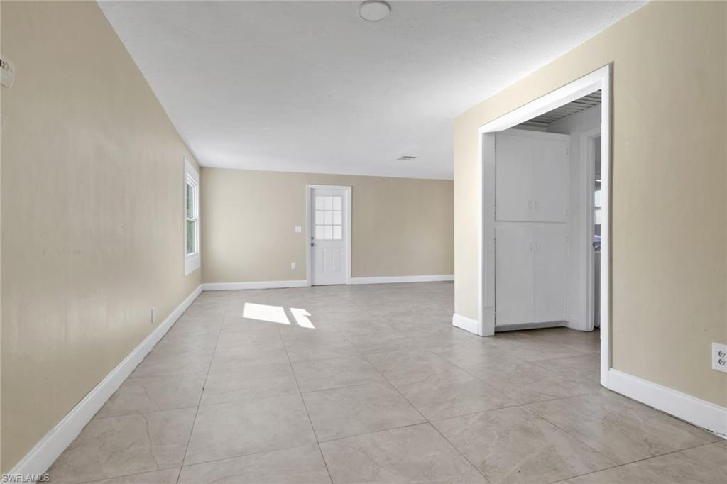 2933 Jackson Street Fort Myers, FL 33901 - Photo 12 of 37