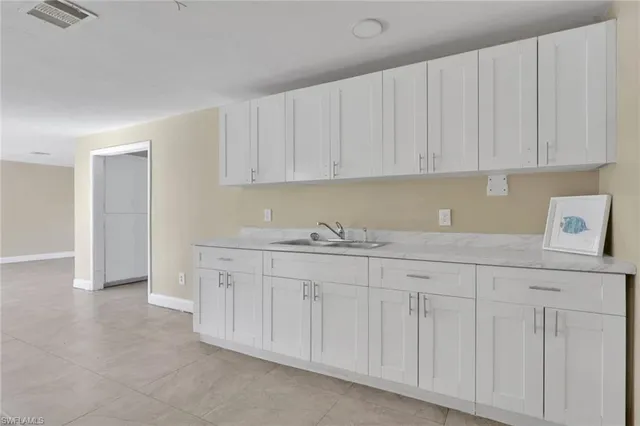 $249,900 | 2933 Jackson Street, Fort Myers, FL 33901