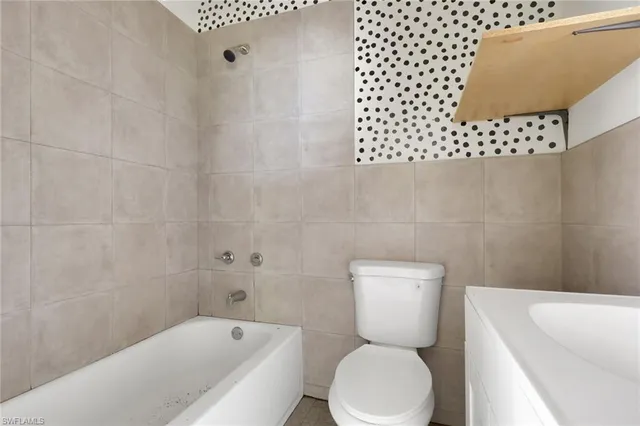 $249,900 | 2933 Jackson Street, Fort Myers, FL 33901