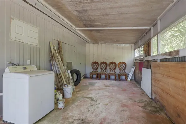 a view of a storage & utility room