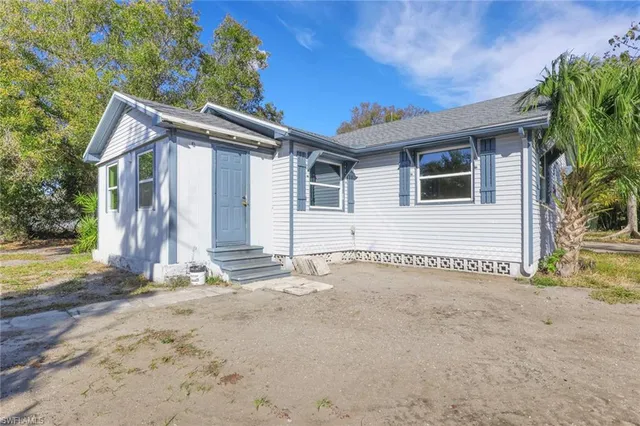 $249,900 | 2933 Jackson Street, Fort Myers, FL 33901