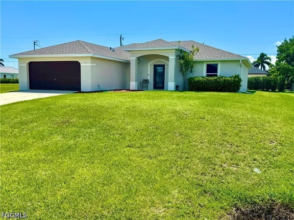 $1,895 | 3716 Southwest 15th Place, Cape Coral, FL 33914