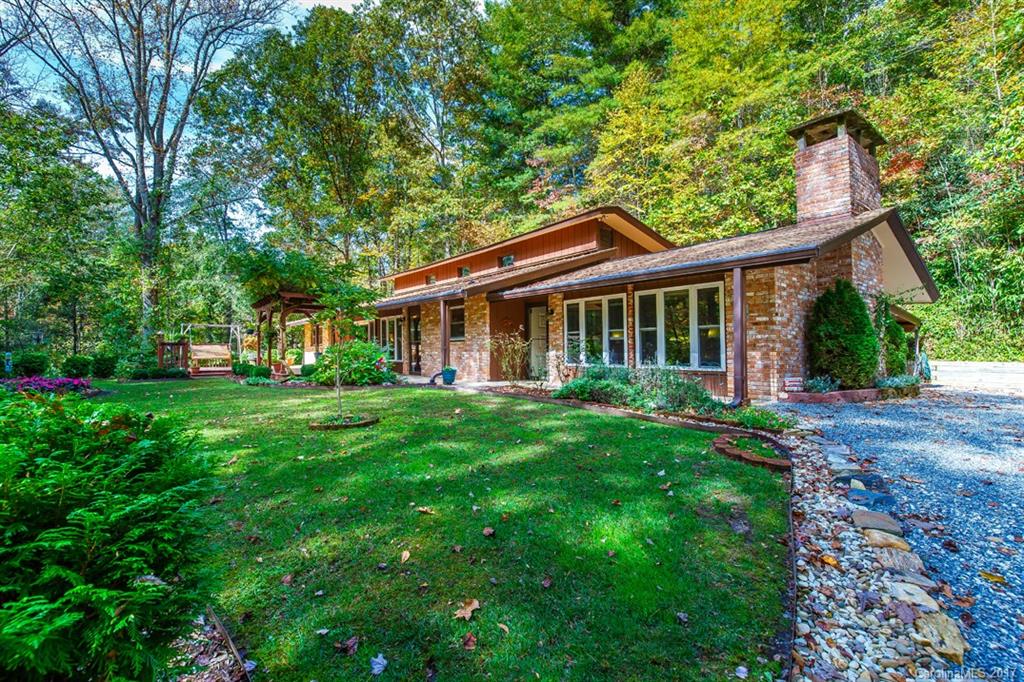 425 Robin Hood Road Brevard, NC 28712 - Photo 22 of 24 Gallery Image 22