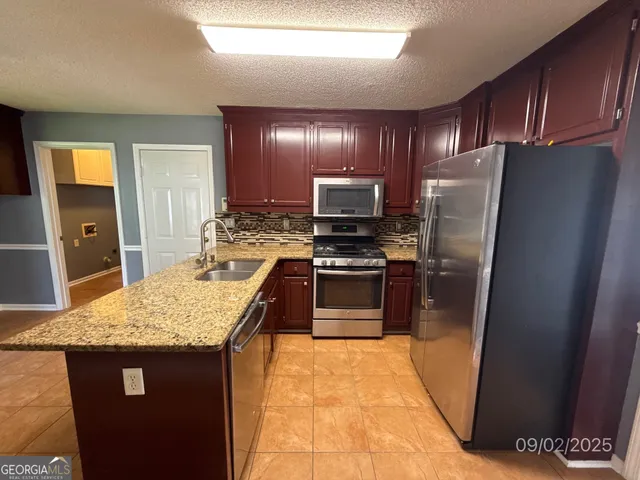 $2,175 | 1145 Chateau Terrace, McDonough, GA 30253