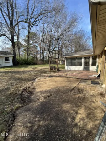 $1,700 | 808 Live Oak Drive, Clinton, MS 39056