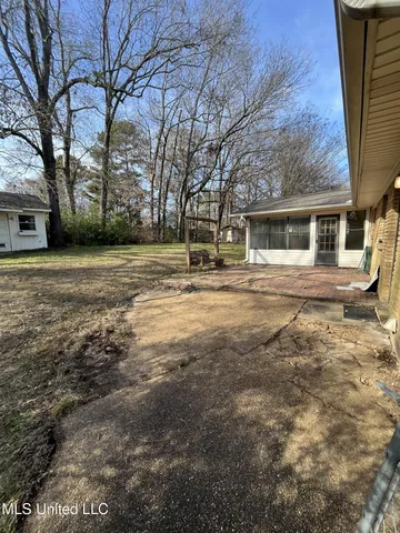 $1,700 | 808 Live Oak Drive, Clinton, MS 39056