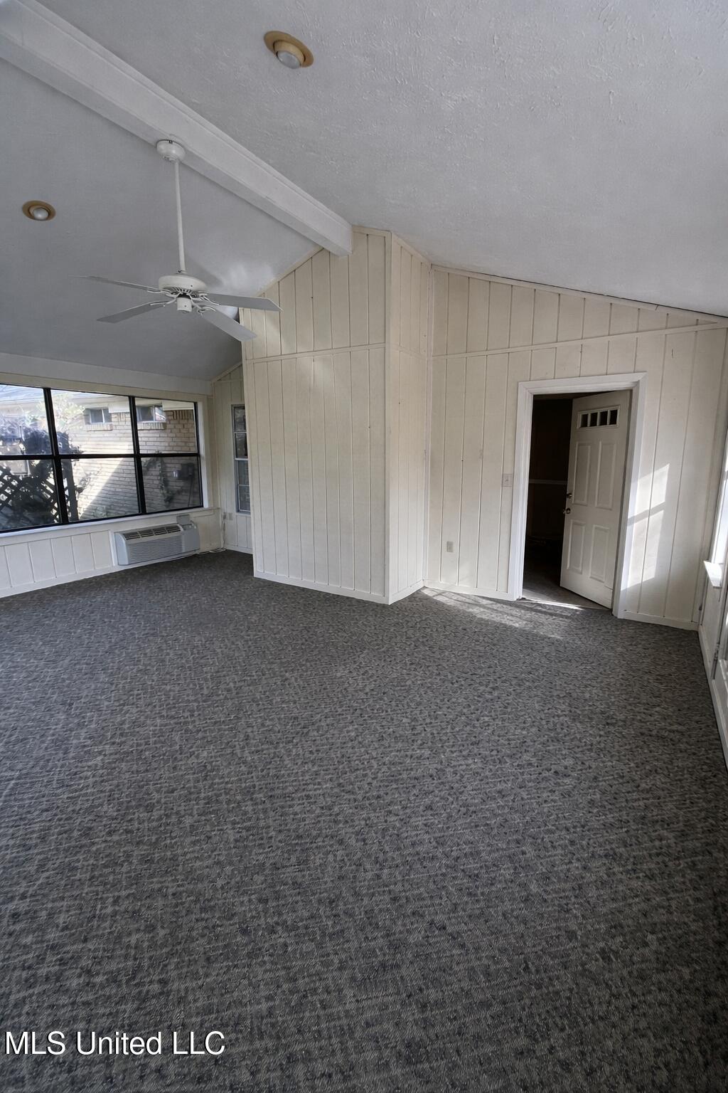 808 Live Oak Drive Clinton, MS 39056 - Photo 8 of 12 Sunroom