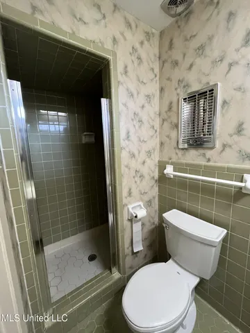 $1,700 | 808 Live Oak Drive, Clinton, MS 39056