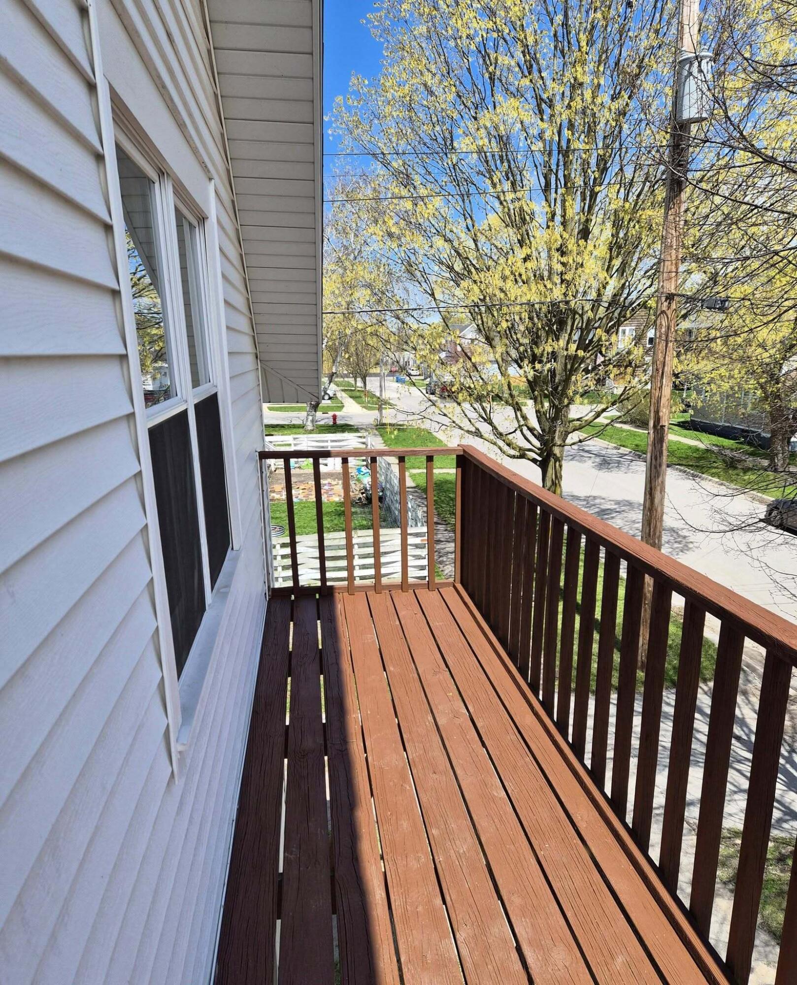 212 Sycamore Street, Unit B Manistee, MI 49660 - Photo 12 of 19 12