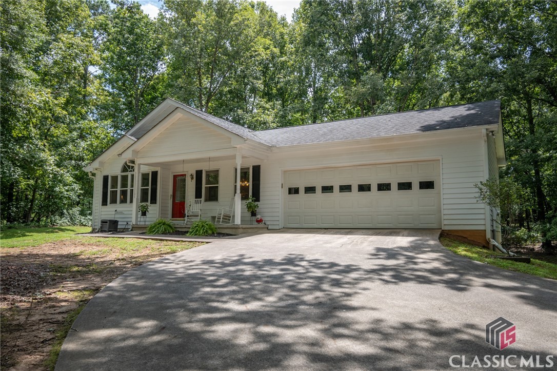 183 Applebaum Way Colbert, GA 30628 - Photo 1 of 39