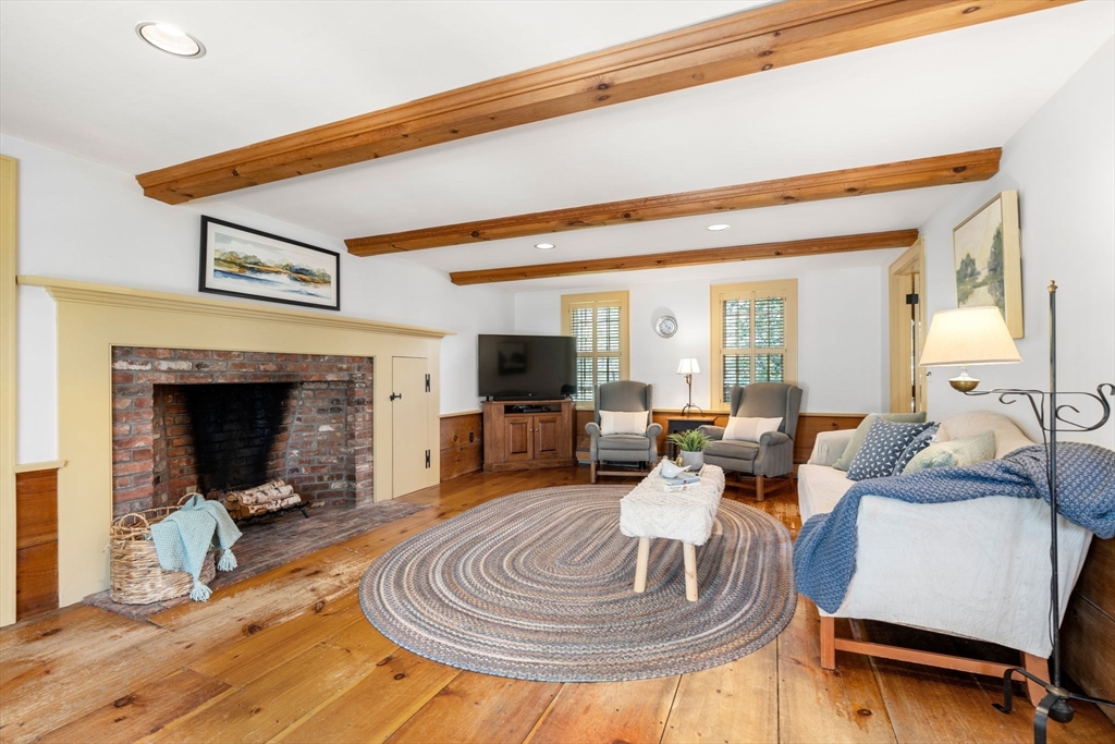 49 Hopestill Brown Road Sudbury, MA 01776 - Photo 6 of 42 Gallery Image 6