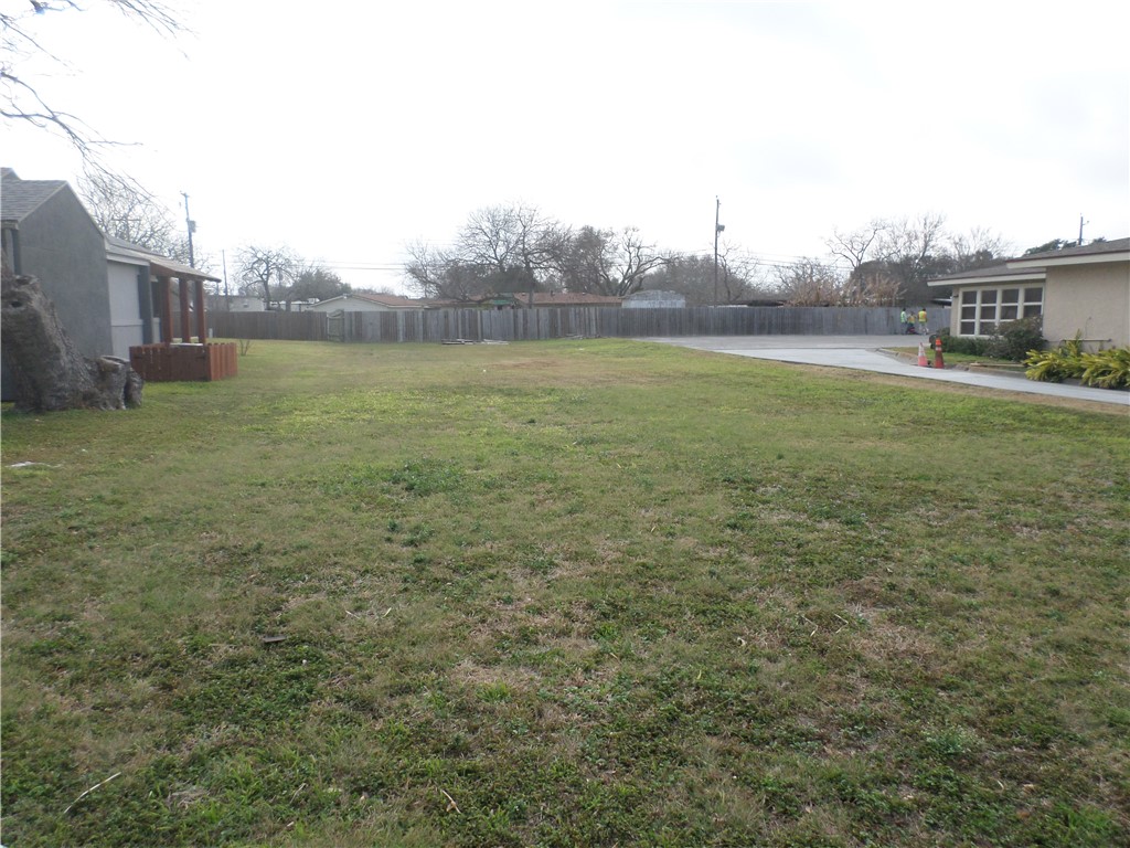 713 Everhart Road Corpus Christi, TX 78411 - Photo 2 of 2 a view of outdoor space and yard
