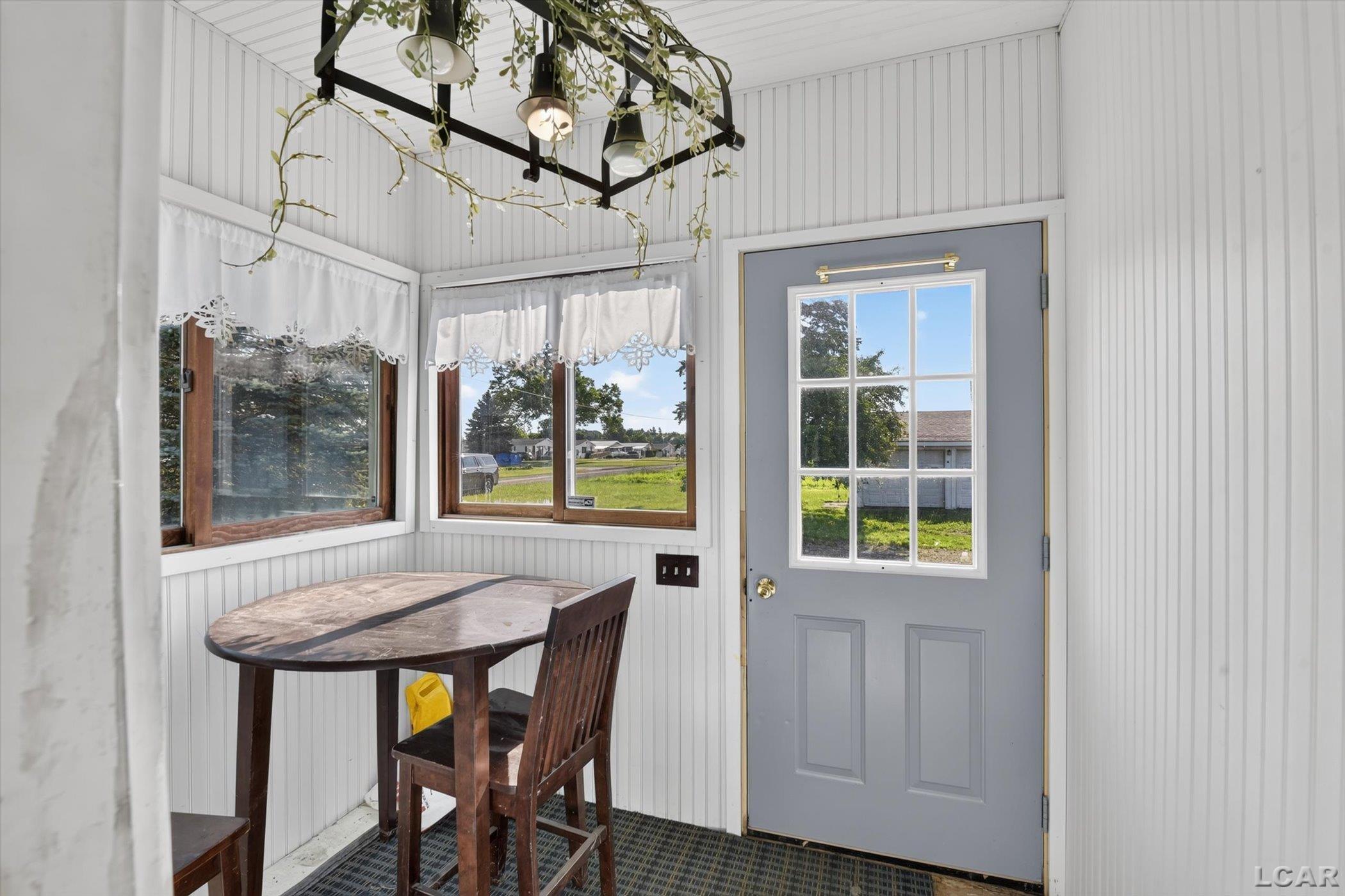 601 South Meridian Road Hudson, MI 49247 - Photo 24 of 55