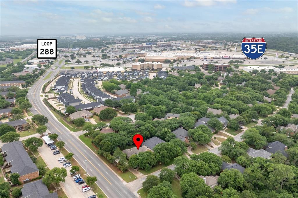 1501 Valley Creek Road Denton, TX 76205 - Photo 36 of 40