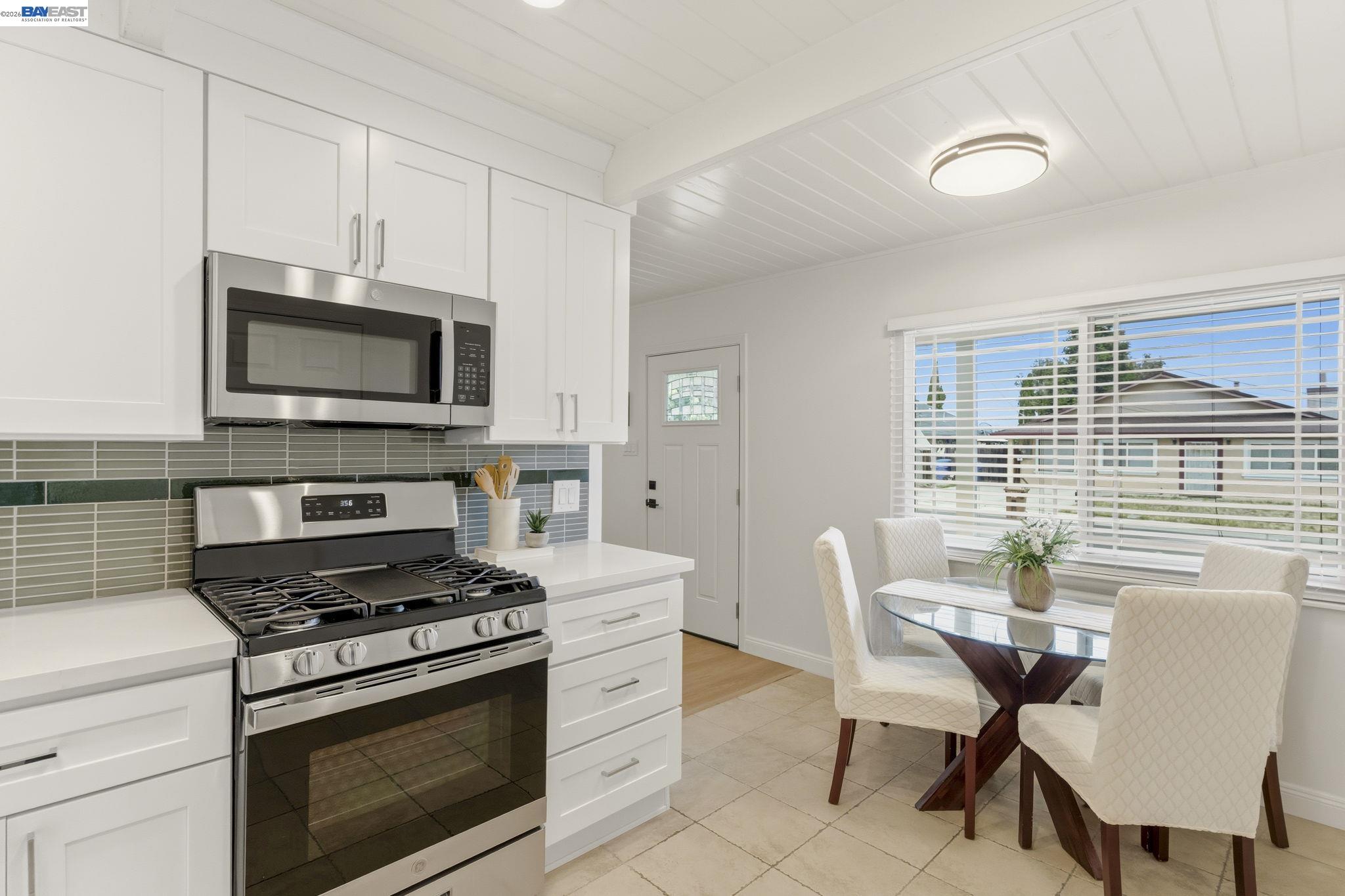 277 Shore Road Bay Point, CA 94565 - Photo 11 of 41