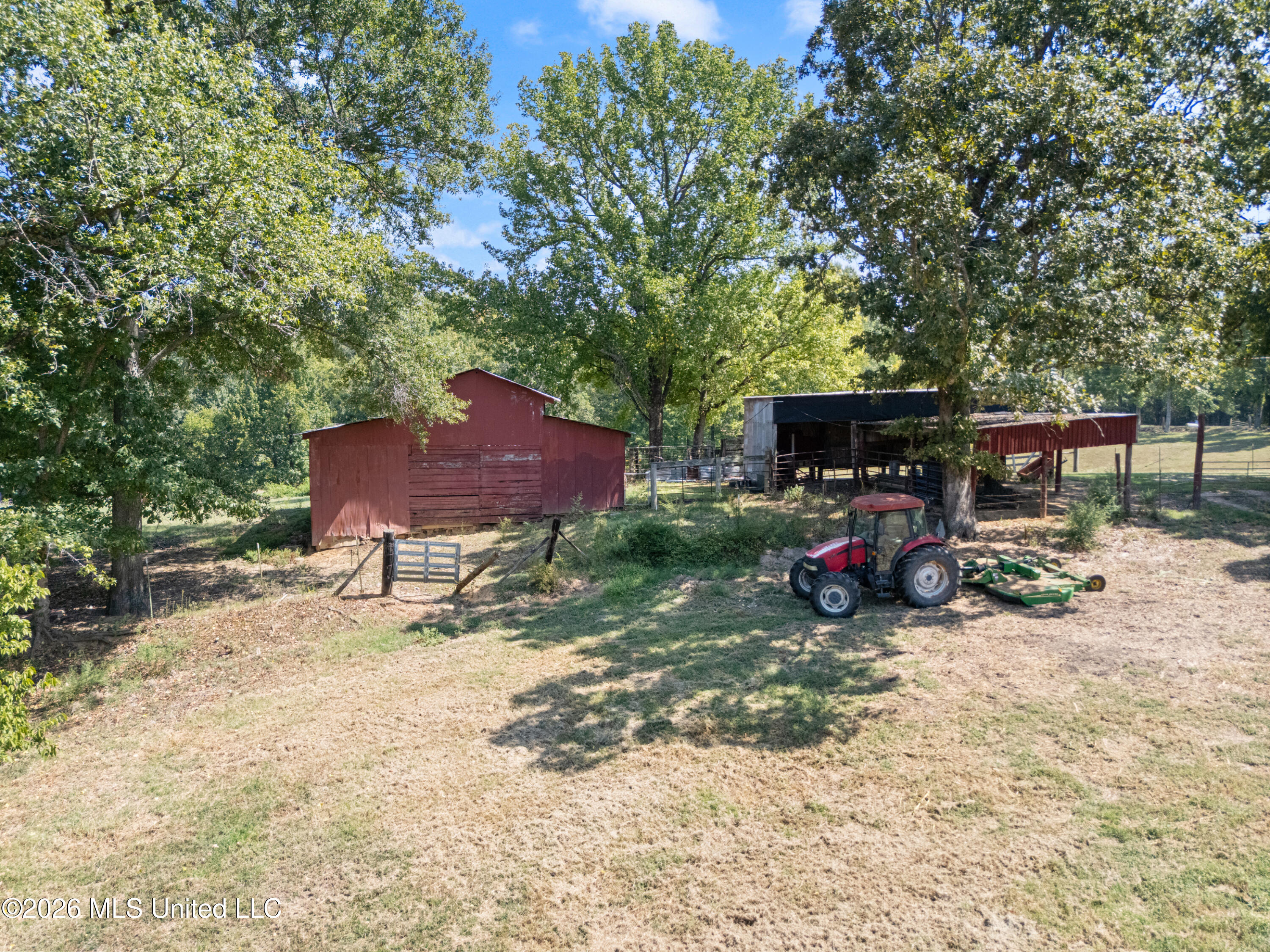 2326 Bluegoose Road Sarah, MS 38665 - Photo 32 of 38 32_dji_20260916131318_0102_d