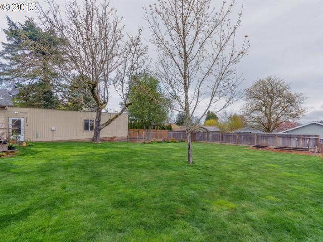 1930 Northwest Thatcher Road Forest Grove, OR 97116 - Photo 15 of 16 Gallery Image 15