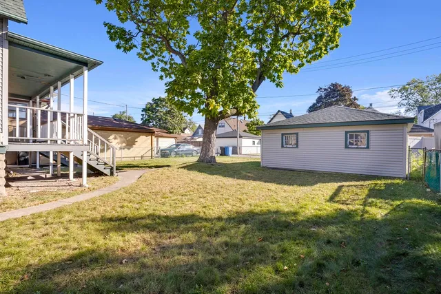 $195,000 | 13331 South Commercial Avenue, Chicago, IL 60633