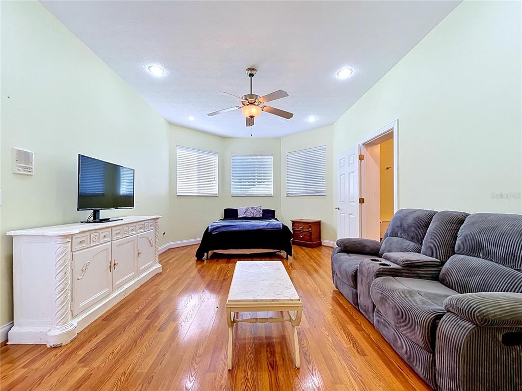 1360 South Waterview Drive Inverness, FL 34450 - Photo 25 of 100 a living room with furniture and a flat screen tv