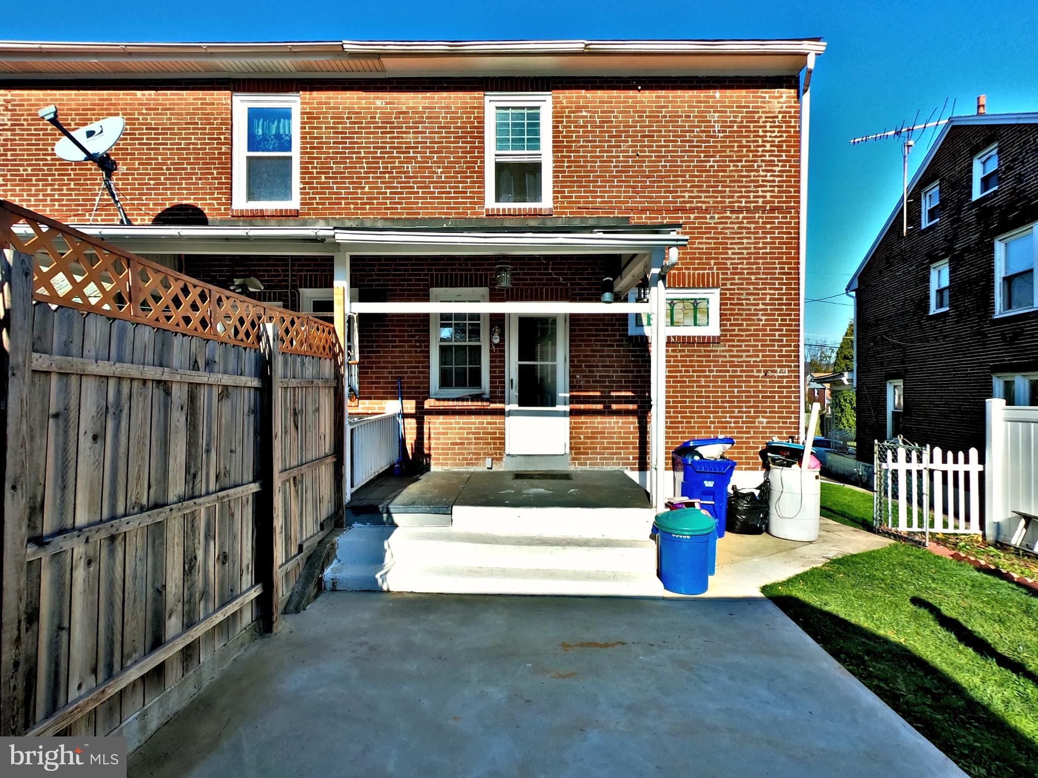 224 Hanley Place Reading, PA 19611 - Photo 24 of 36