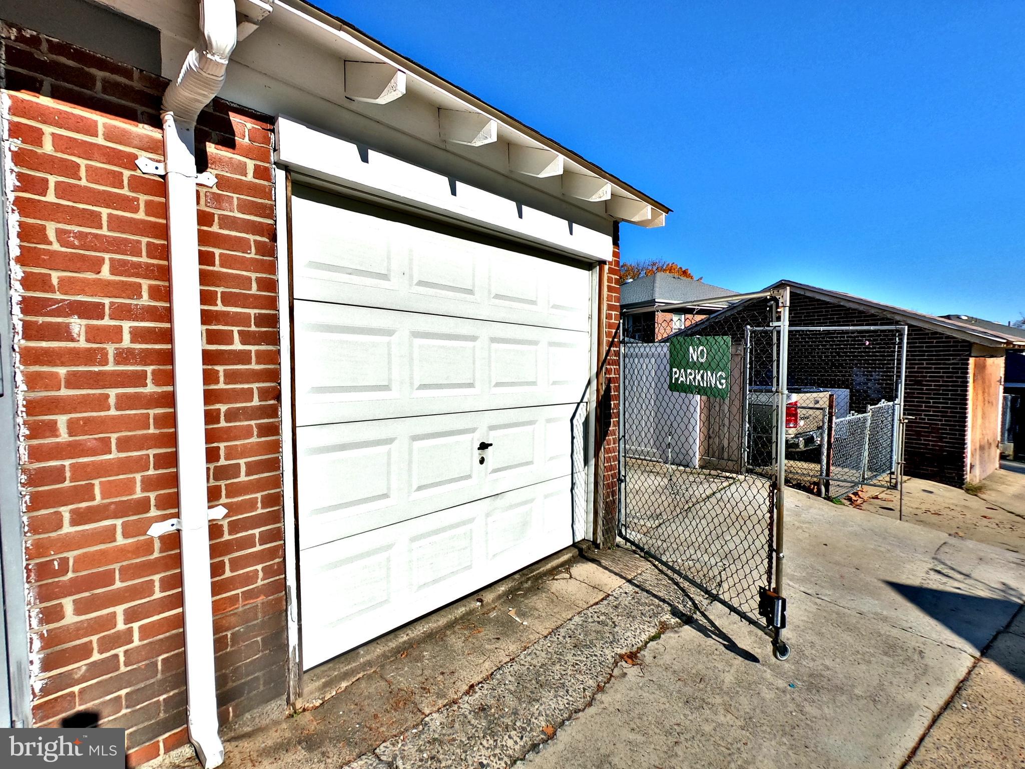 224 Hanley Place Reading, PA 19611 - Photo 26 of 36