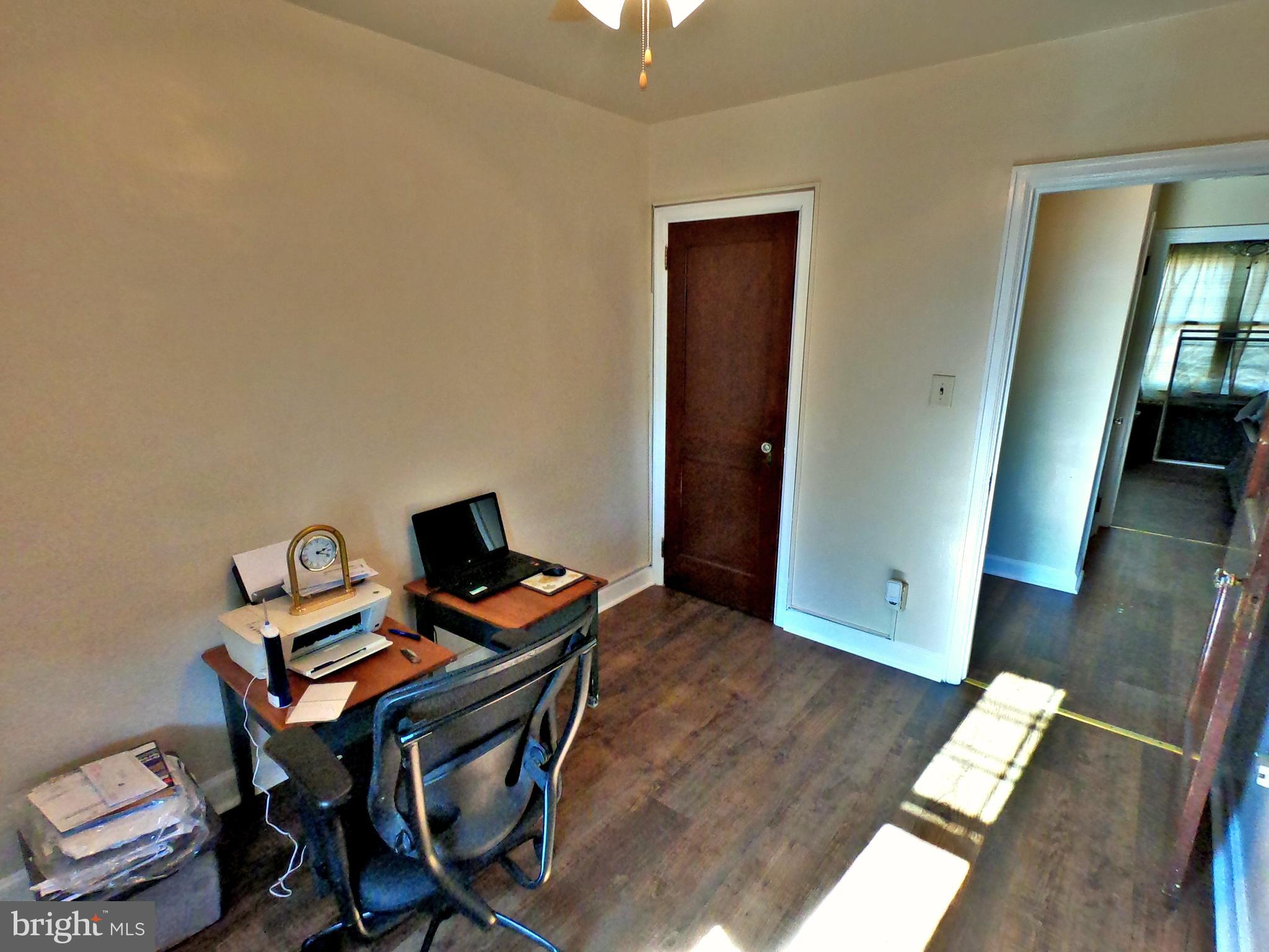 224 Hanley Place Reading, PA 19611 - Photo 10 of 36