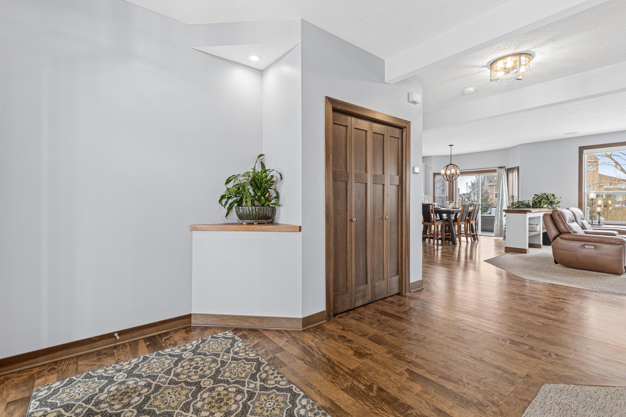 1821 Foothill Trail Shakopee, MN 55379 - Photo 16 of 59