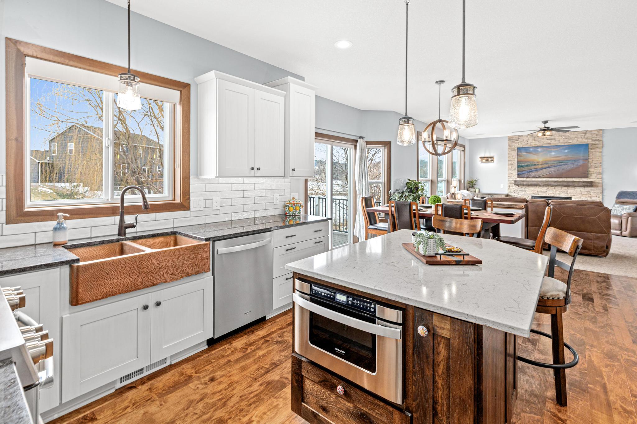 1821 Foothill Trail Shakopee, MN 55379 - Photo 4 of 59