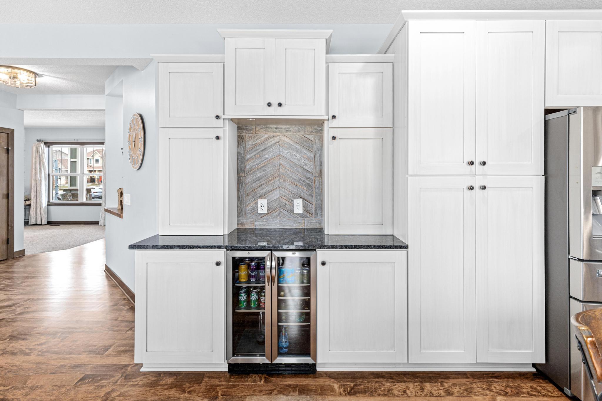 1821 Foothill Trail Shakopee, MN 55379 - Photo 5 of 59