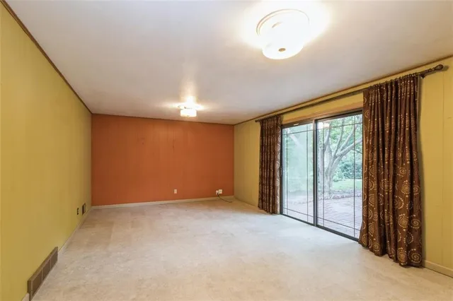 $589,000 | 4506 West 93rd Terrace, Prairie Village, KS 66207