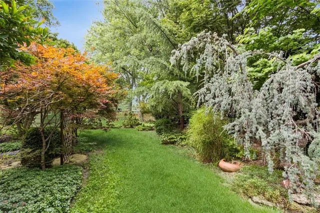 $589,000 | 4506 West 93rd Terrace, Prairie Village, KS 66207