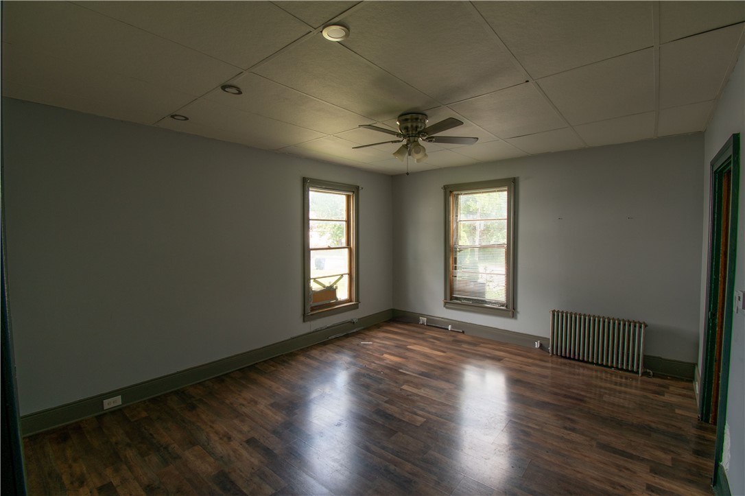 182 Fall Street Seneca Falls, NY 13148 - Photo 9 of 20