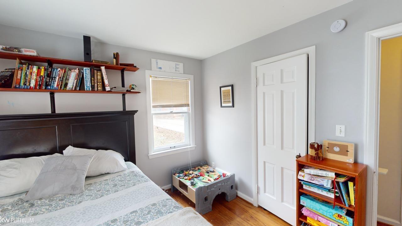 1120 Vernier Road Grosse Pointe Woods, MI 48236 - Photo 13 of 32