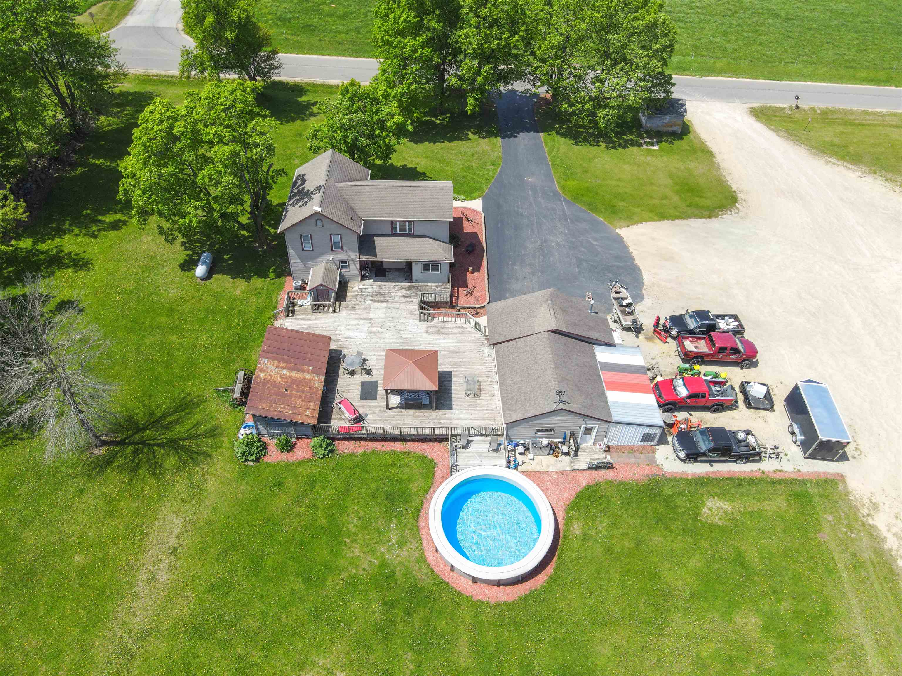N5460 Collier Road New London, WI 54961 - Photo 39 of 46