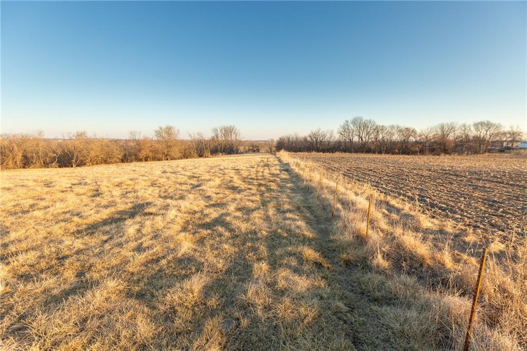 52 Southwest 401st Road Centerview, MO 64019 - Photo 42 of 62