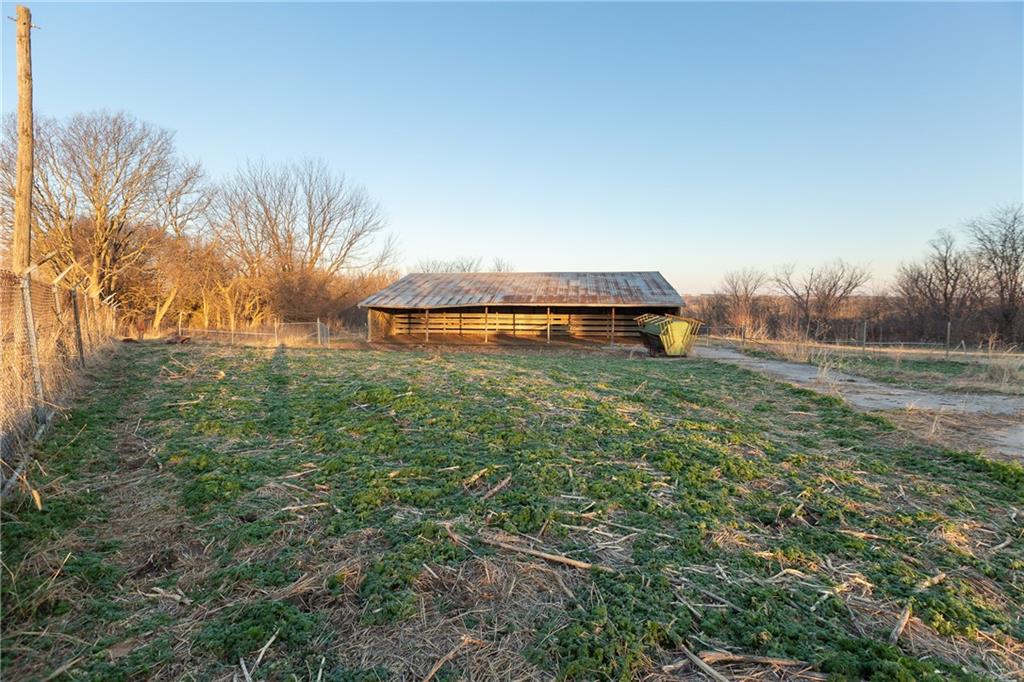 52 Southwest 401st Road Centerview, MO 64019 - Photo 51 of 62
