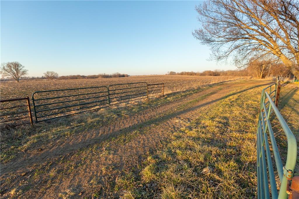 52 Southwest 401st Road Centerview, MO 64019 - Photo 60 of 62