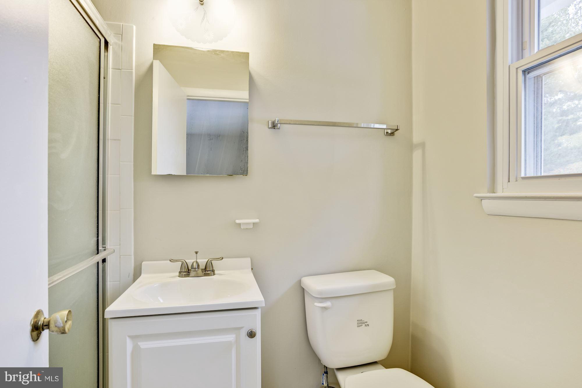 801 Lowander Lane Silver Spring, MD 20901 - Photo 11 of 25 Master Bath