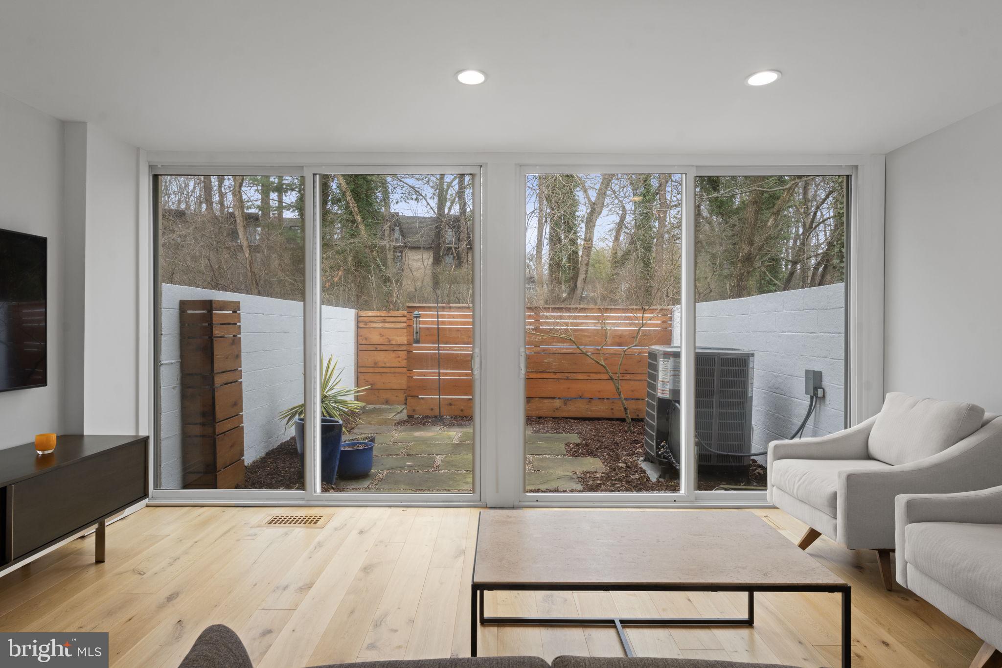 11587 Maple Ridge Road Reston, VA 20190 - Photo 30 of 119