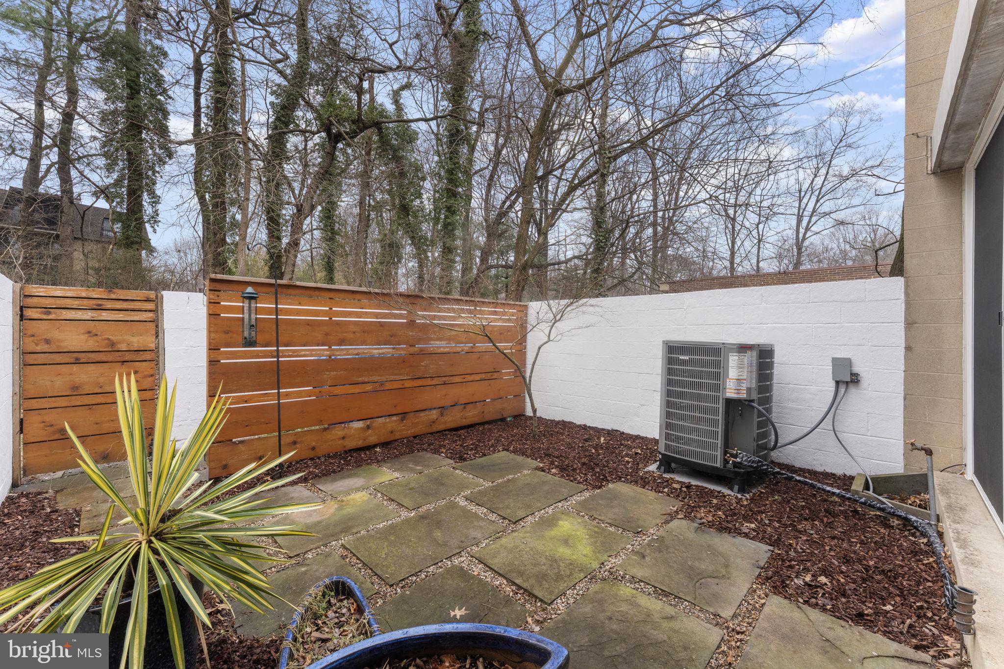 11587 Maple Ridge Road Reston, VA 20190 - Photo 31 of 119