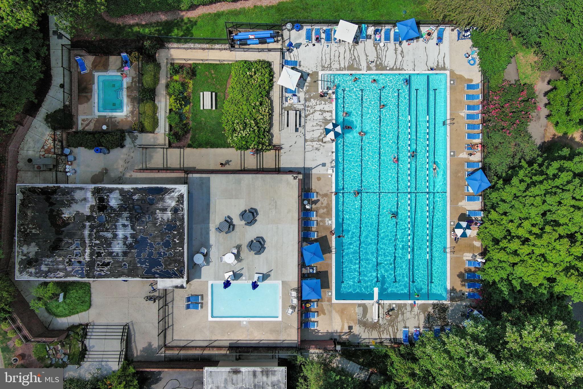 11587 Maple Ridge Road Reston, VA 20190 - Photo 40 of 119