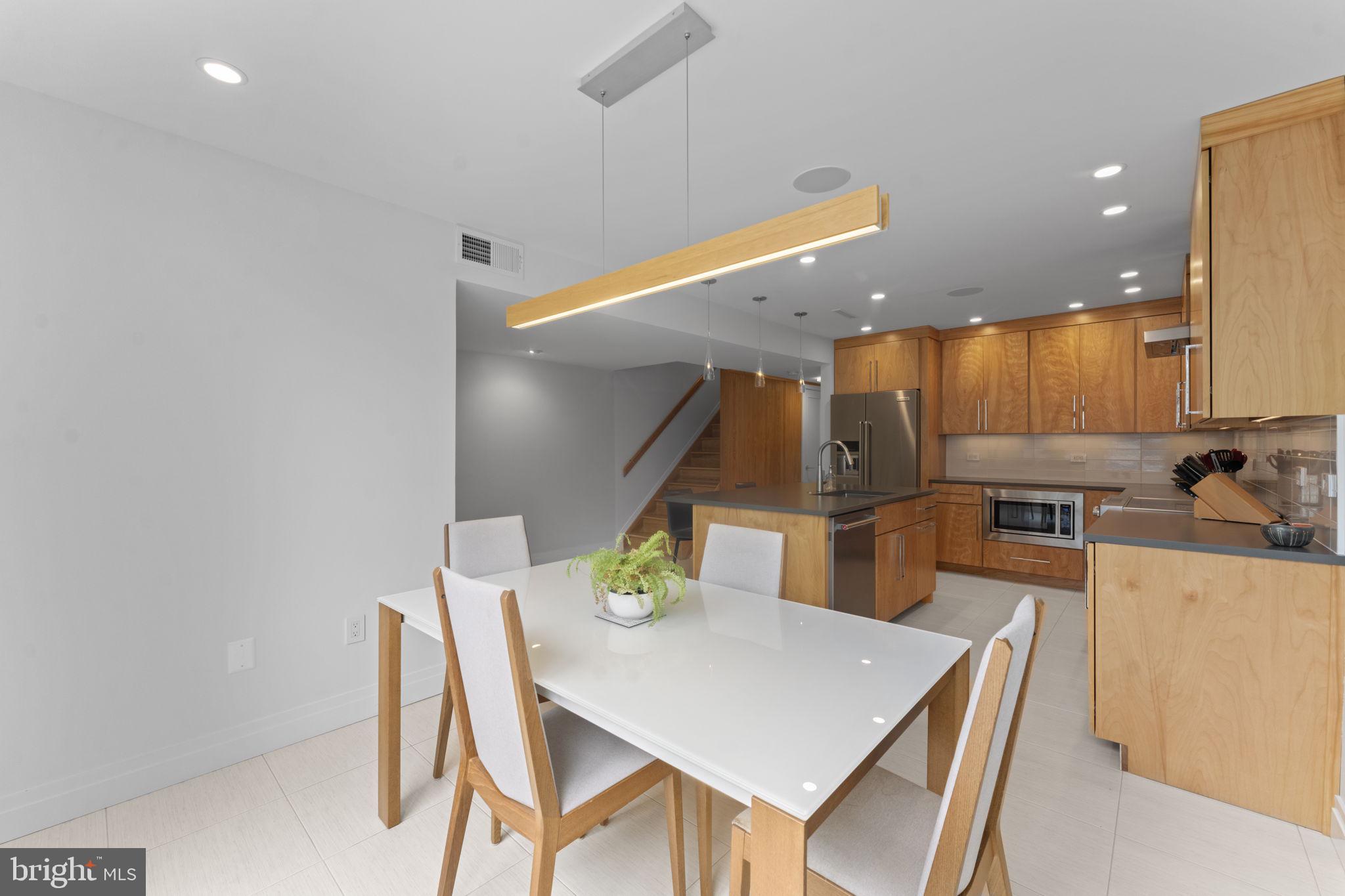 11587 Maple Ridge Road Reston, VA 20190 - Photo 52 of 119