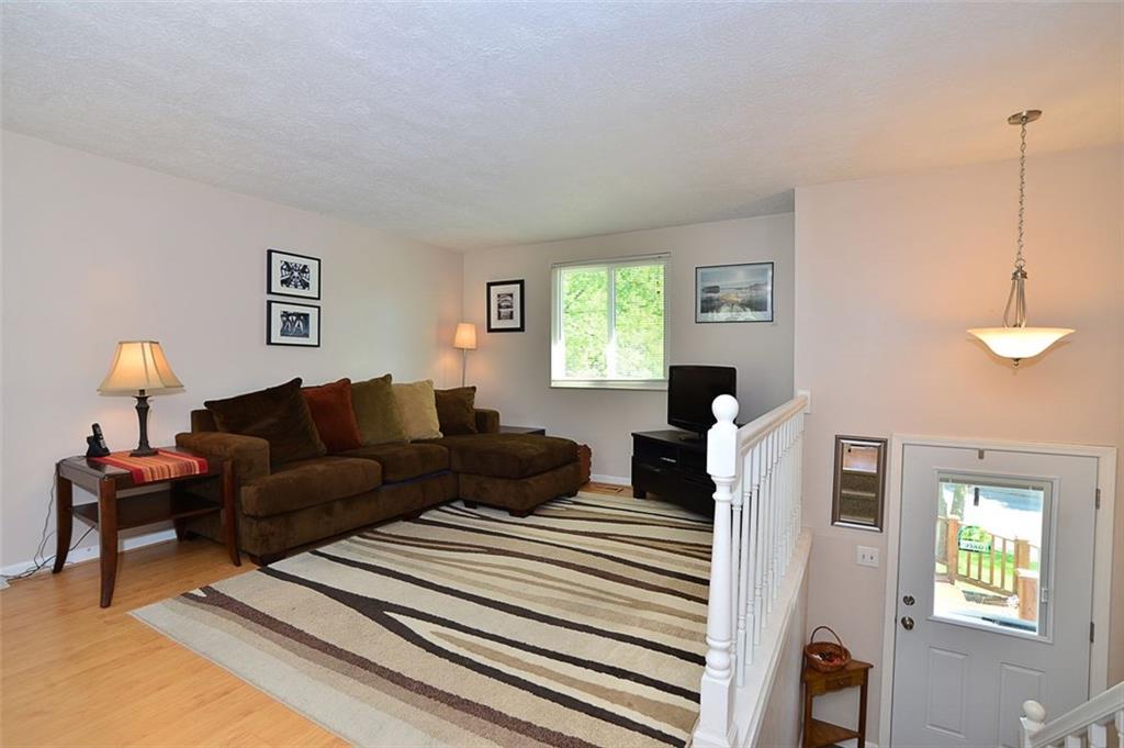 4070 Swallow Hill Road Pittsburgh, PA 15220 - Photo 3 of 20 Gallery Image 3