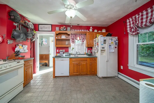 $725,000 | 14 Waterview Avenue, East Providence, RI 02915