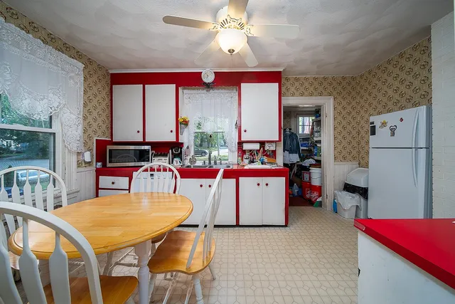 $725,000 | 14 Waterview Avenue, East Providence, RI 02915