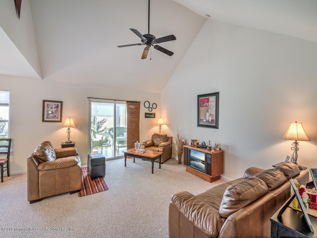 1300 Radio Road, Unit 1 Little Egg Harbor, NJ 08087 - Photo 5 of 20 Family Room
