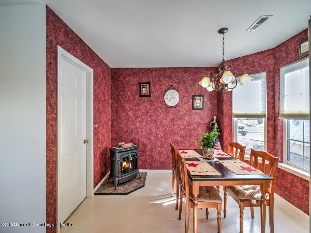 1300 Radio Road, Unit 1 Little Egg Harbor, NJ 08087 - Photo 10 of 20 Eat in Area1