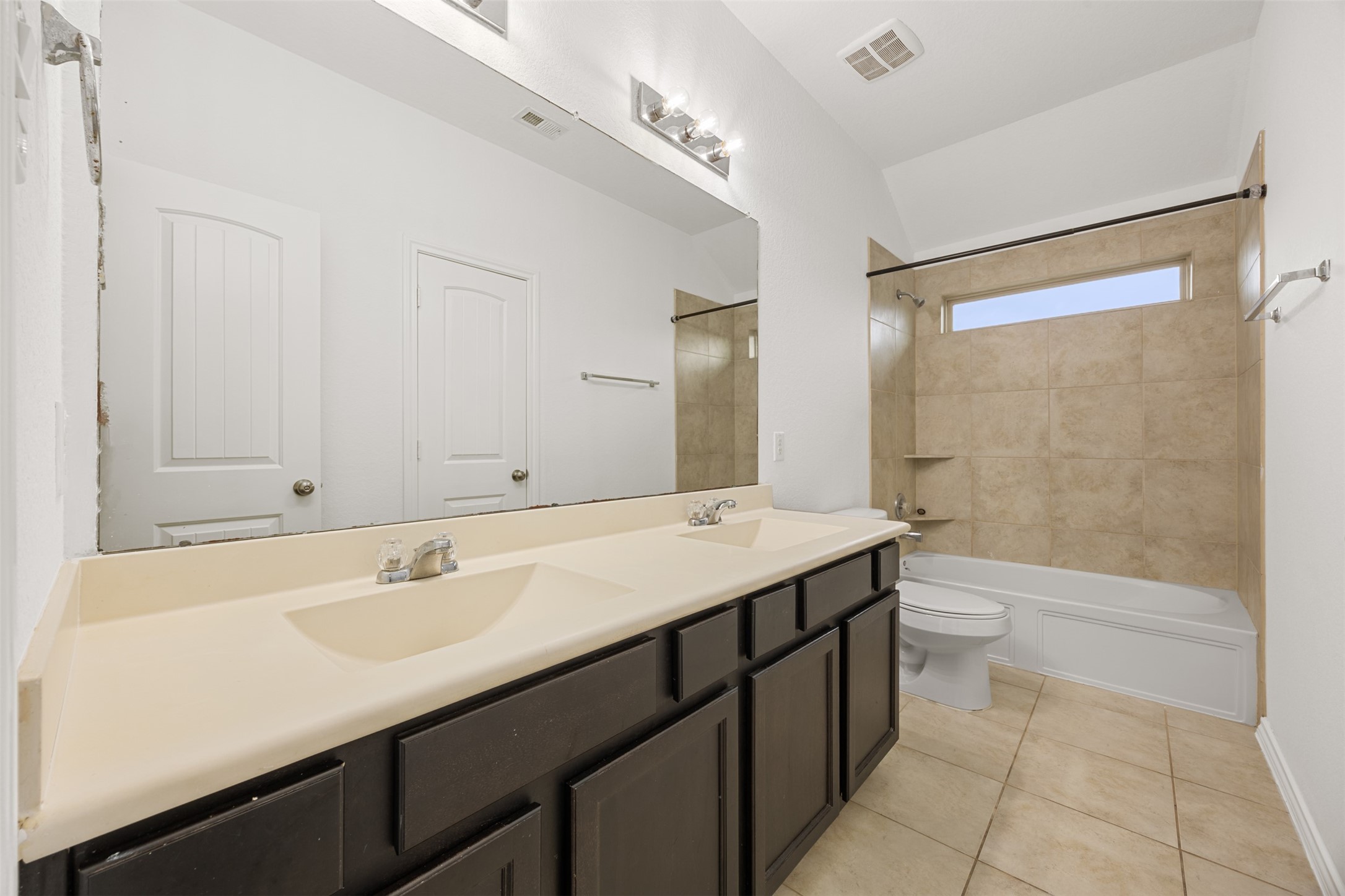 13826 Roman Ridge Lane Houston, TX 77047 - Photo 19 of 28 Gallery Image 19
