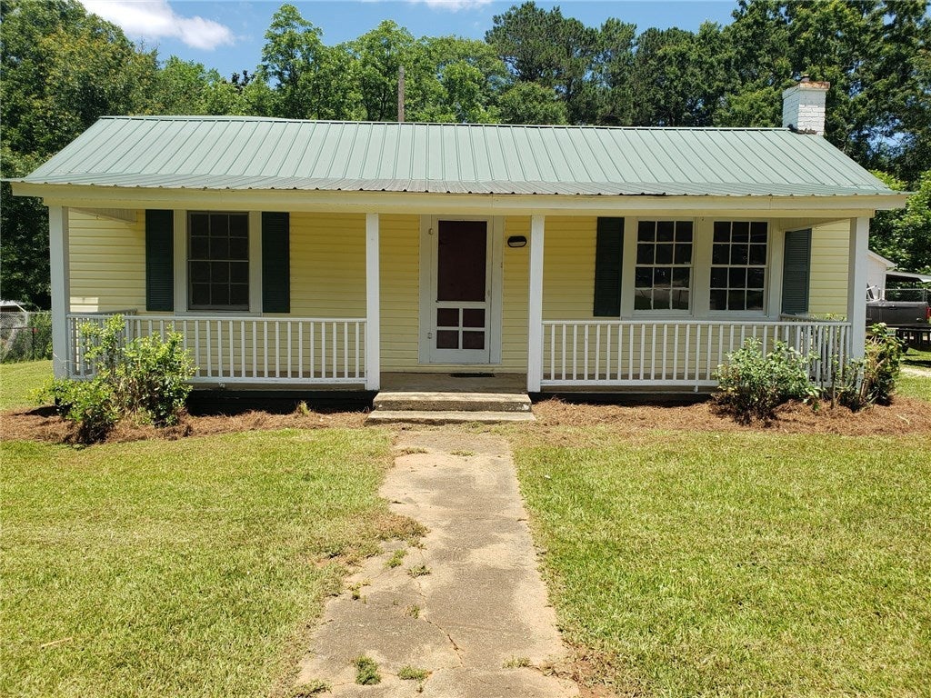 313 Cusseta Road Valley, AL 36854 - Photo 1 of 17 Gallery Image 1