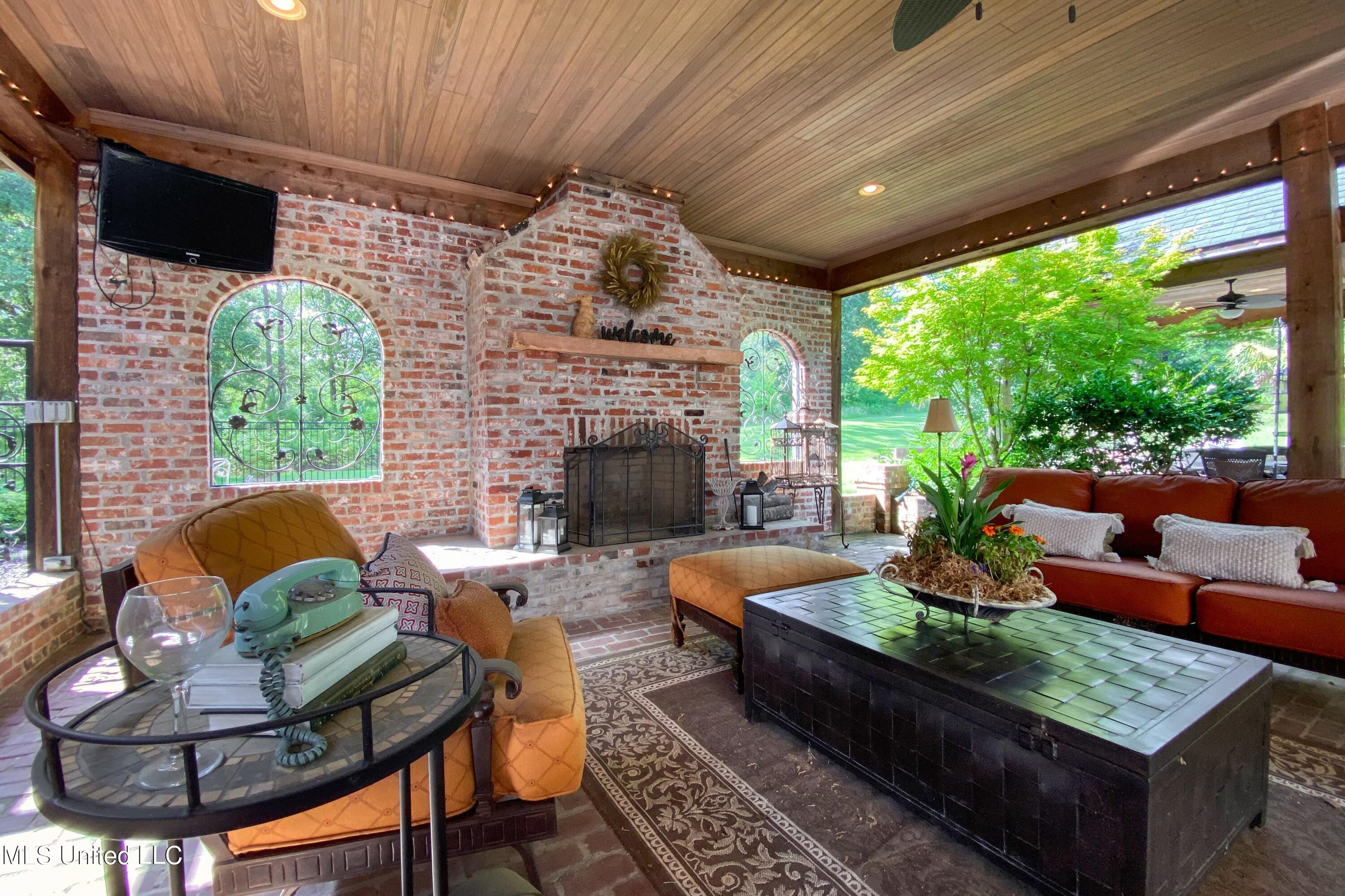 2058 Bill Downing Road Raymond, MS 39154 - Photo 36 of 52 24_Outdoor area 2